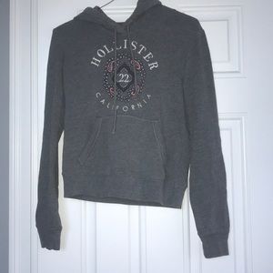 Grey hollister hoodie.